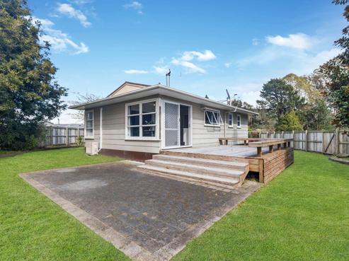 69 Aquarius Drive, Kawaha Point