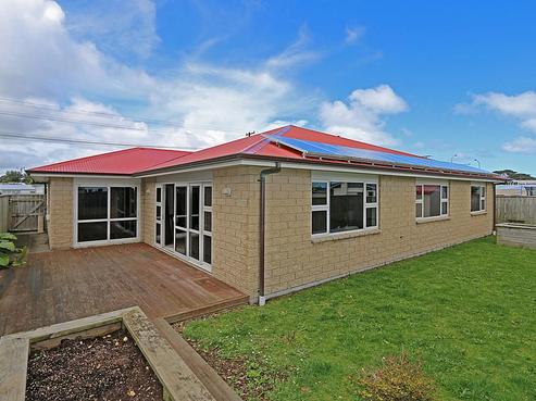 32 Ihaia Road, Opunake