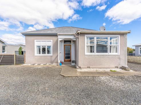 37 Tramway Road, Strathern