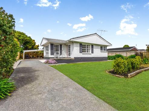 4 Mirrabooka Avenue, Botany Downs