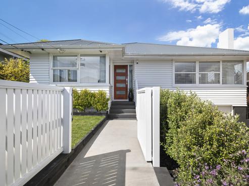 24 Regent Street, Devonport