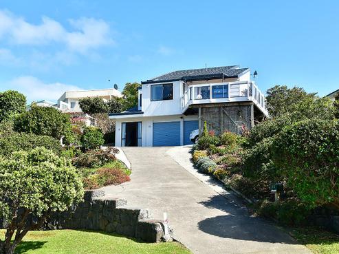 31 Everard Avenue, Army Bay