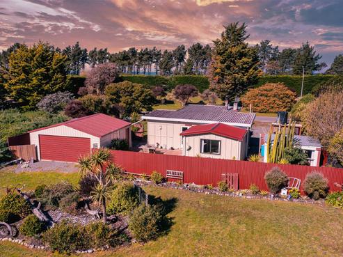 7 Holton Road, Amberley