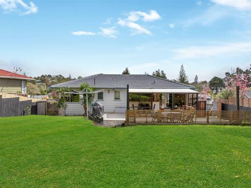 62 Hellyers Street, Birkdale
