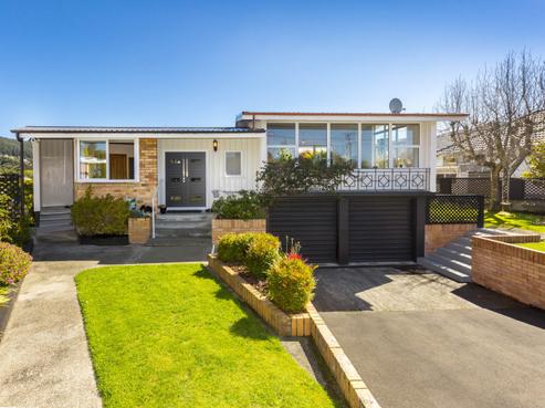 31 Dowling Grove, Silverstream