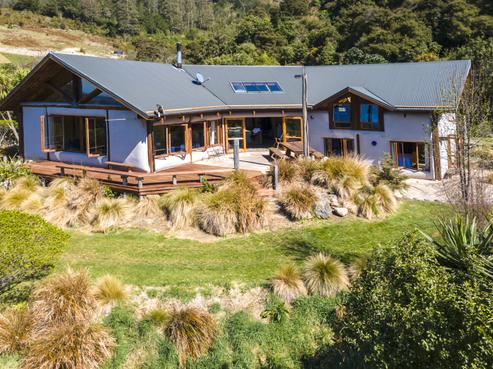228 Blandswood Road, Mesopotamia