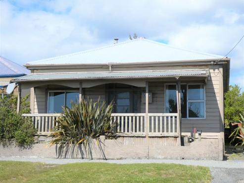 37 Packers Quay, Blaketown