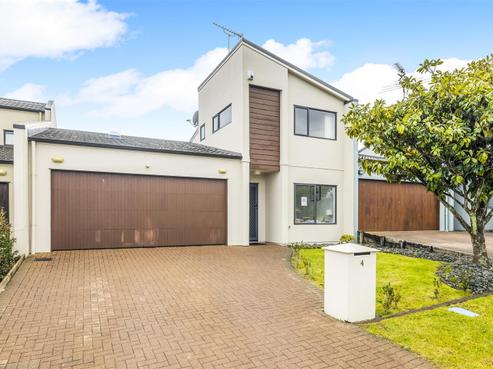 4 Nagle Place, Golflands