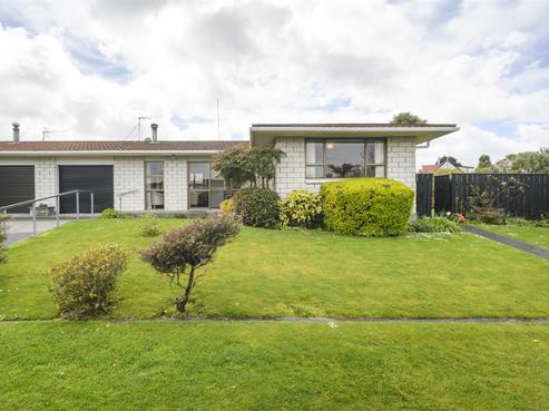 1 Mansell Crescent, Bulls