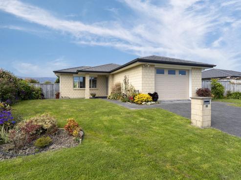 25 Dal Din Drive, Otaki