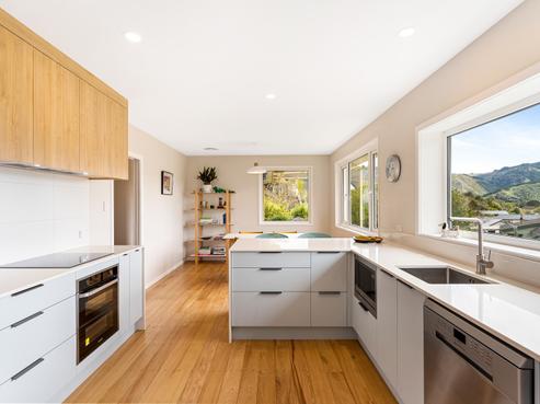 9 Sunbrae Drive, Silverstream