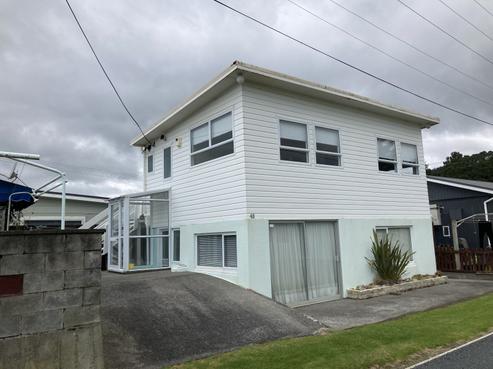 48 Fourth Avenue, Urenui