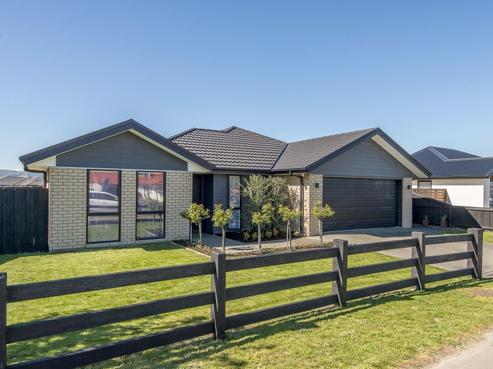 605 Birchs Road, Lincoln
