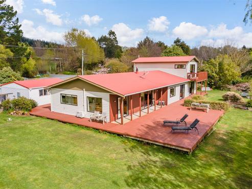 262A Katherine Mansfield Drive, Whitemans Valley
