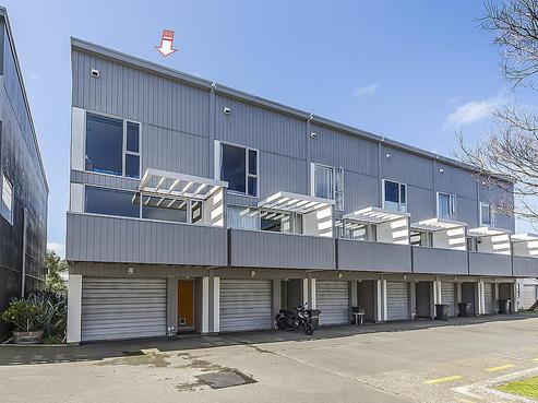 22/37 Daniell Street, Newtown