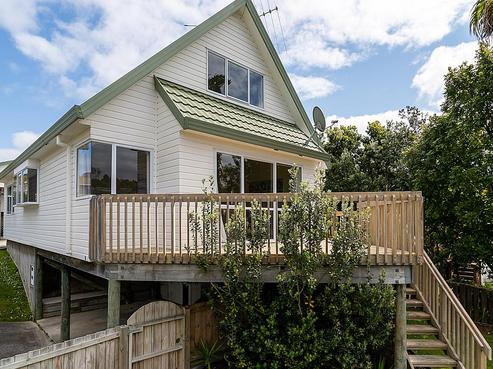 7 Logan Lane, Stanmore Bay