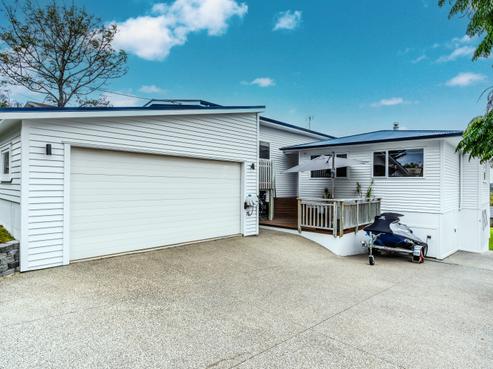 75 Vipond Road, Stanmore Bay