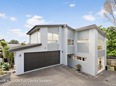 687A Beach Road, Rothesay Bay