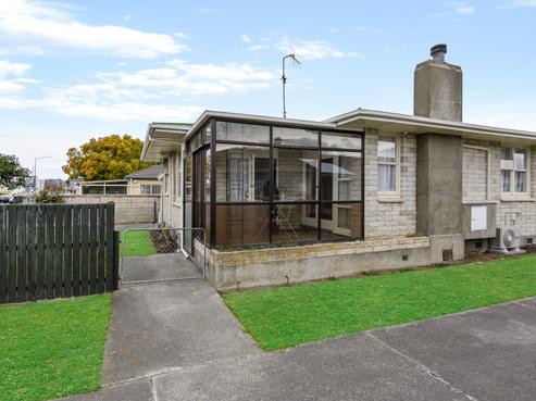 1/104 Southampton Street West, Hastings