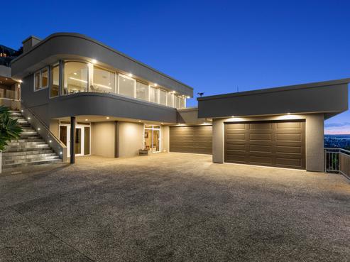 44 The Cliffs, Britannia Heights