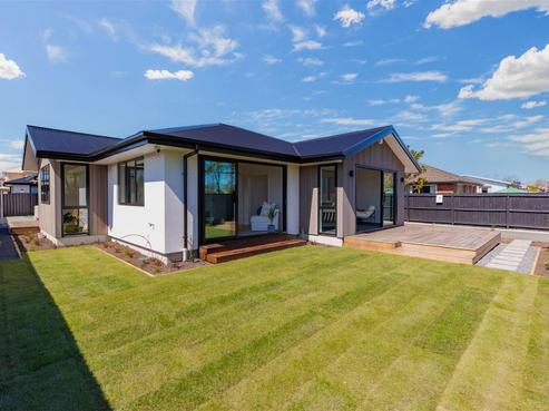 656 Barbadoes Street, Edgeware