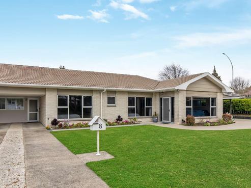 8 Kowhai Street, Glenholme