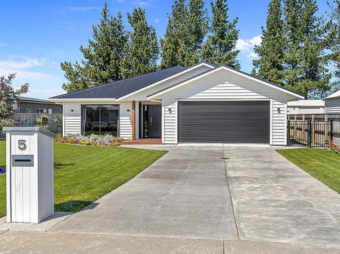 5 Craigmillar Street, Solway