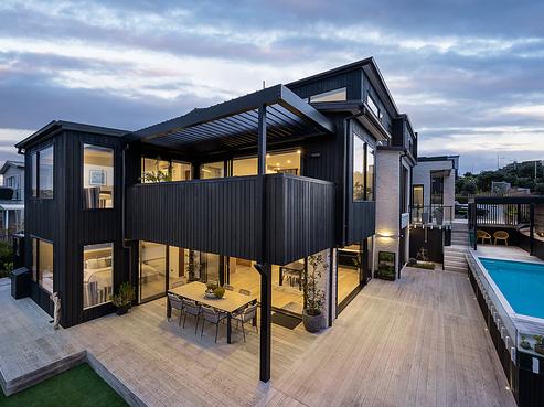 17 Bearing Parade, Long Bay