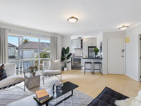 9/5 Curran Street, Herne Bay