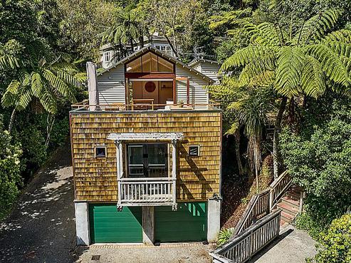 1A Waitohu Road, York Bay