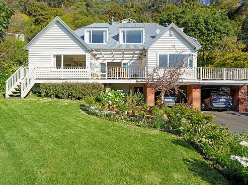 3 Gill Road, Lowry Bay