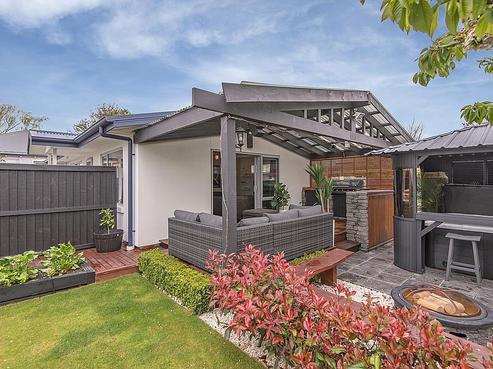 161 Mays Road, Saint Albans