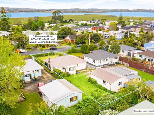 3 Rewarewa Road, Te Atatu Peninsula