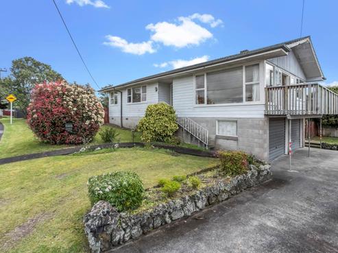 46 Royal View Road, Te Atatu South