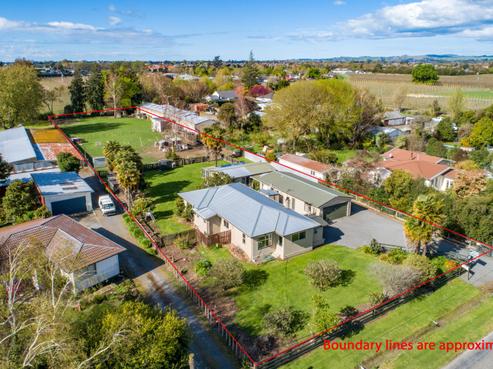 10 Tollemache Road West, Longlands