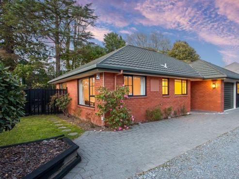 26B Bryndwr Road, Fendalton