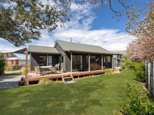 219 Stone Street, Wanaka