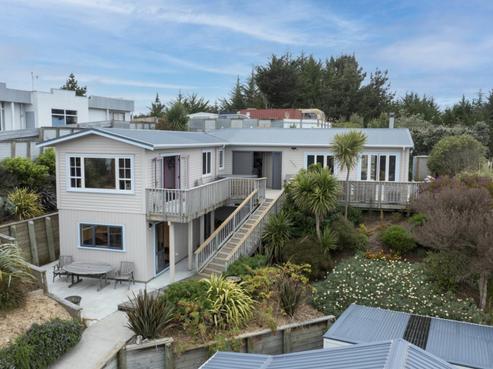 1A Muritai Terrace, Hokio Beach
