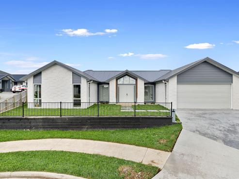 8 Harrier Court, Flagstaff