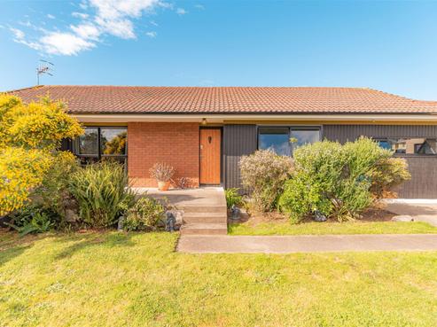 1 Abbott Court, Paraparaumu
