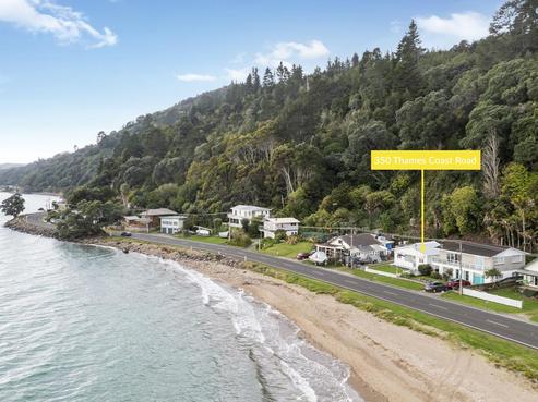 350 Thames Coast Road, Thornton Bay