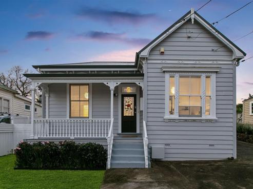 79 Paice Avenue, Sandringham