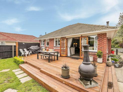 12 Gregan Crescent, Burnside