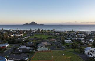 12 Island View Heights, Coastlands