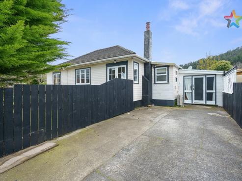 2 Homedale Road, Wainuiomata