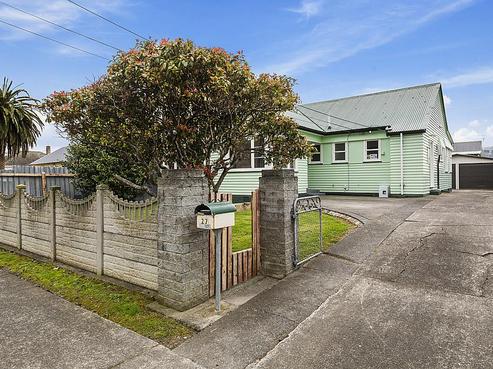 27 Bush Street, Naenae