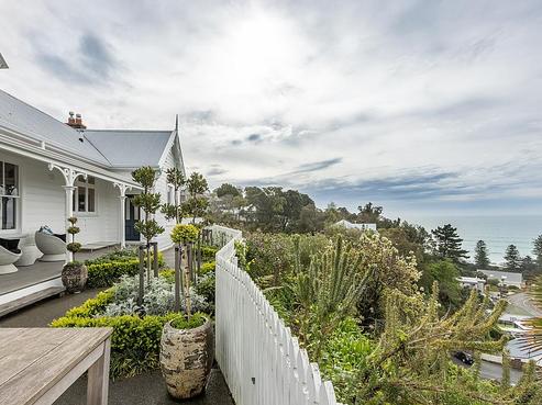 5 Lucy Road, Napier Hill