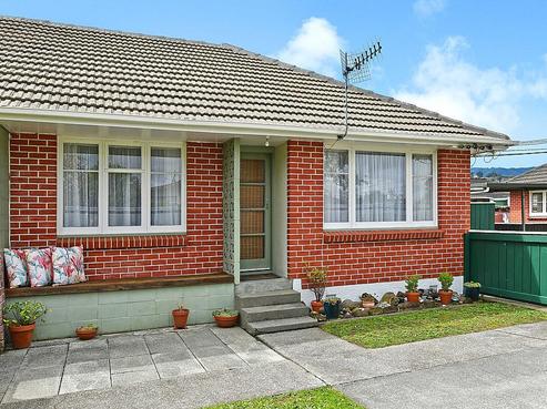 2/51A Pine Avenue, Ebdentown