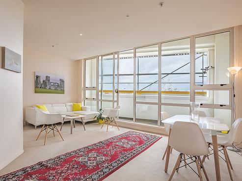 213/107 Thorndon Quay, Thorndon