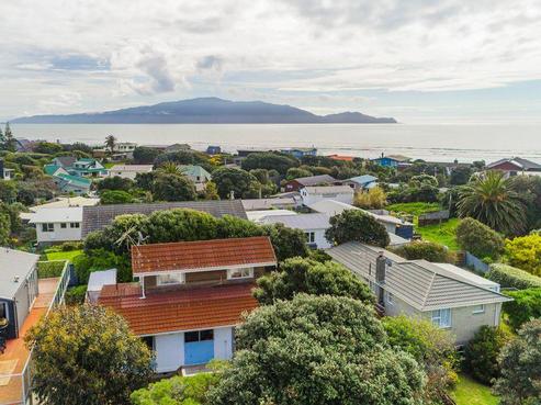 47 William Street, Waikanae Beach